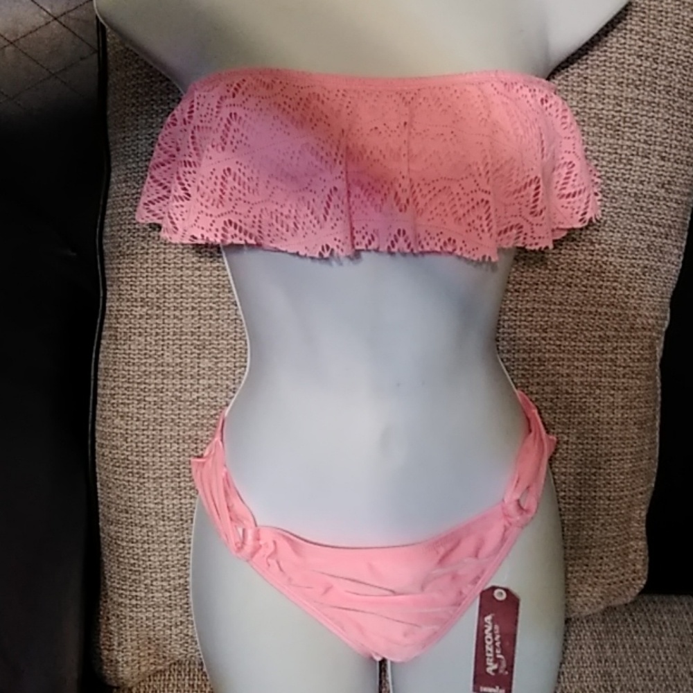 Bathing suit